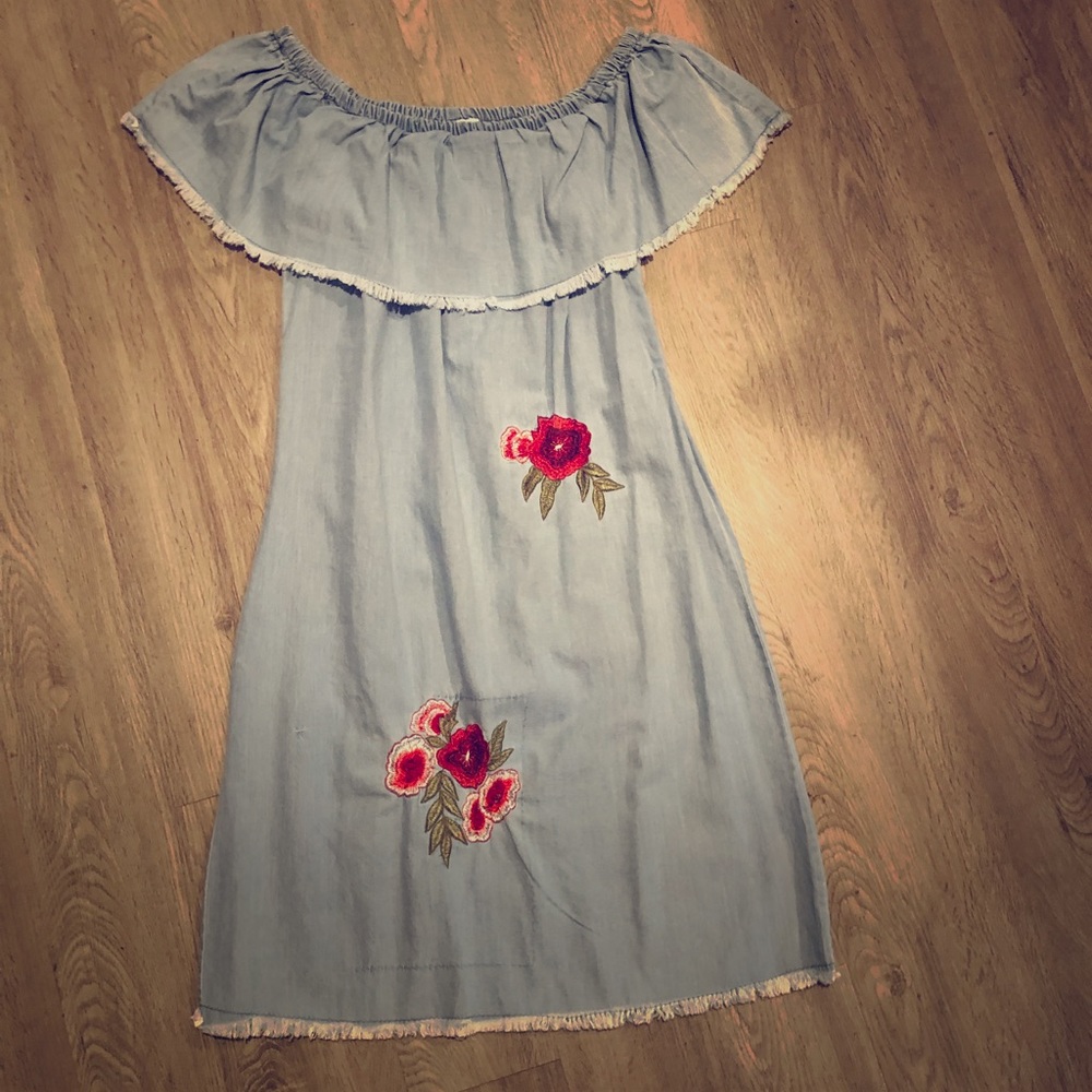 Off the shoulder sun dress